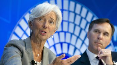 Lagarde pide a gobernantes que la prosperidad llegue a todos