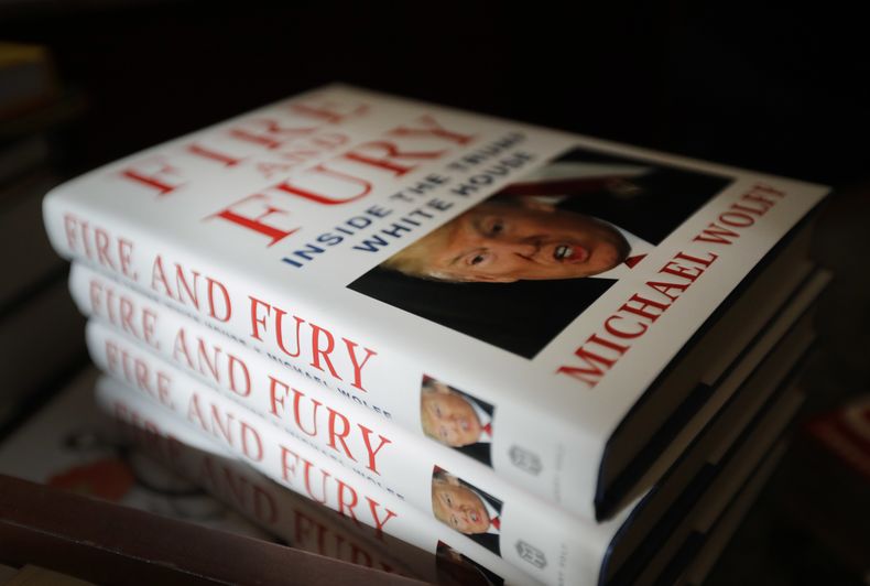 AMN-GEN_TRUMP-LIBRO-0.jpg