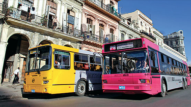 se paraliza el transporte publico y privado en cuba