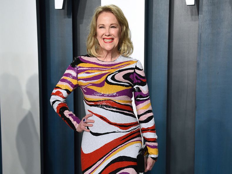 La actriz Catherine OHara en la fiesta Vanity Fair de los Oscar en Beverly Hills, California el 9 de febrero del 2020. (Evan Agostini/Invision/AP)