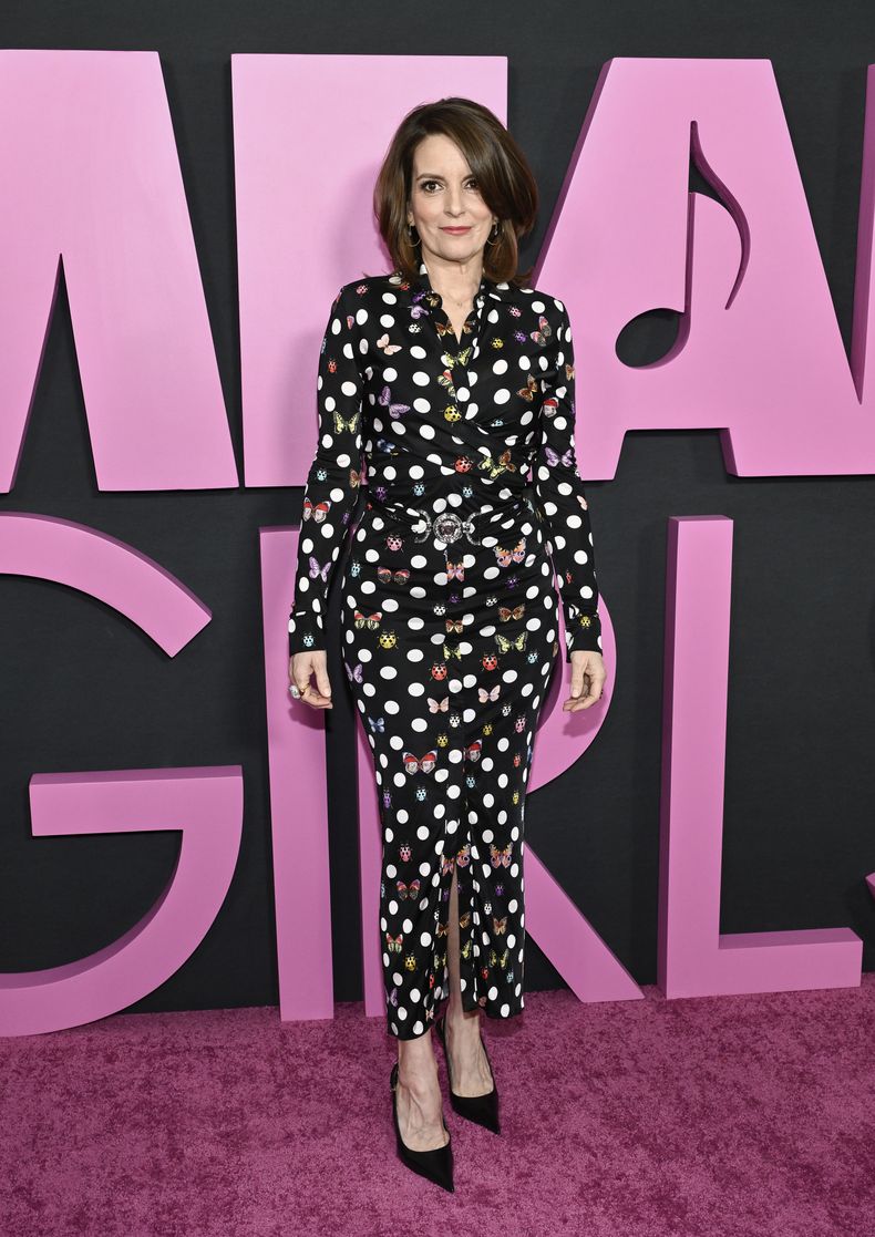 Tina Fey asiste al estreno mundial de Mean Girls en el cine AMC Lincoln Square el lunes 8 de enero de 2024, en Nueva York. (Evan Agostini/Invision/AP)