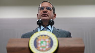el gobernador anuncia que los empleados publicos recibiran el bono de navidad el 3 de diciembre