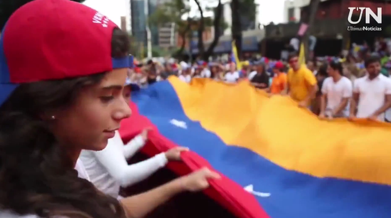 Decenas de estudiantes venezolanos mandaron un mensaje a la nación en un video publicado en un canal de YouTube.  El video de 4 minutos ha causado gran revuelo en las redes sociales durante los últimos días.