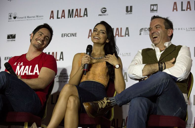 ESP-CIN_A_LA_MALA-1.jpg