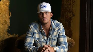 Parker McCollum posa para un retrato el sábado 7 de junio de 2025, en Nashville, Tennessee. (Foto AP/Mark Humphrey)