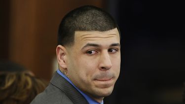 muere ahorcado en su celda el exjugador nfl aaron hernandez
