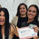 La actriz y comediante cubana Heydy González y su hija obtienen la residencia permanente en Estados Unidos