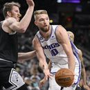 Kings superan 119-109 a Spurs con ayuda de Sabonis