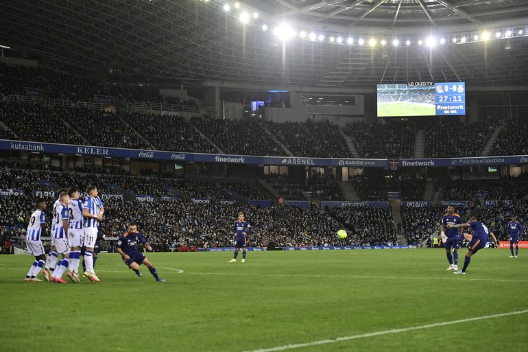 Rayo Vallecano vence 1-0 a Espanyol y sigue en zona europea