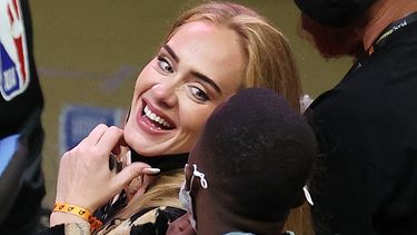 adele confirmo su nuevo romance con una tierna foto