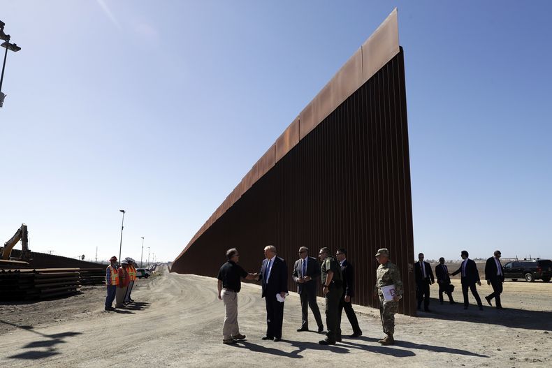 AMN-INM_EEUU-MURO-0.jpg