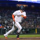 Gigantes ganan a Rockies y mantienen aspiraciones de playoff