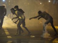 policia de sri lanka disuelve protesta contra presidente