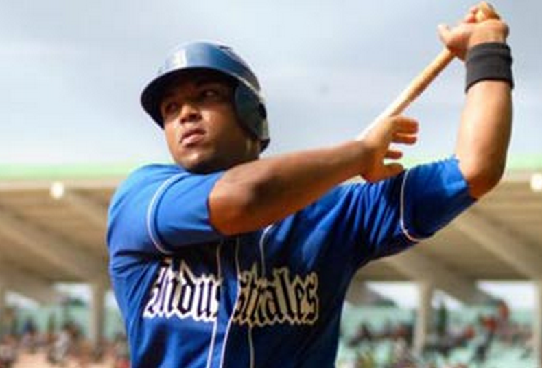 Yasmani Tomás Bacallao, de 23 años, escapó de Cuba rumbo a Haití, asegura una nota del sitio Café Fuerte y luego cruzaría a República Dominicana.