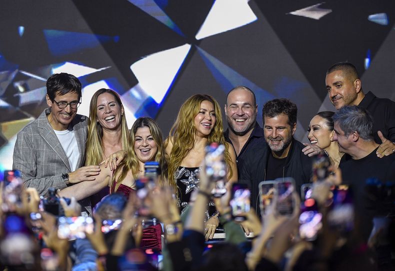 Shakira en la fiesta de lanzamiento de su álbum Las mujeres ya no lloran, la madrugada del viernes 22 de marzo de 2024, en Hollywood, Florida. (Foto AP/Michael Laughlin)