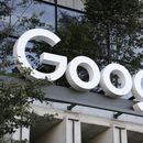 El letrero de Google puede apreciarse el miércoles 6 de septiembre de 2023 en la entrada del nuevo edificio de la compañía, en Nueva York. (AP Foto/Peter Morgan)