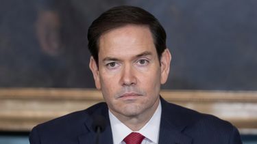 El secretario de Estado estadounidense Marco Rubio asiste a la firma de un acuerdo de paz entre Ruanda y la República Democrática del Congo en el Departamento de Estado en Washington el 27 de junio del 2025.. (AP foto/Mark Schiefelbein)