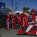 McLaughlin gana su primera carrera en IndyCar