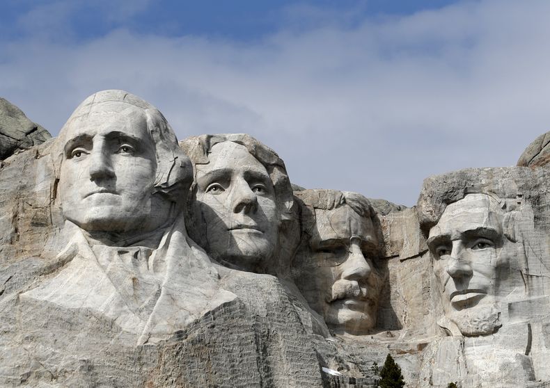 AMN-GEN_TRUMP-RUSHMORE-0.jpg