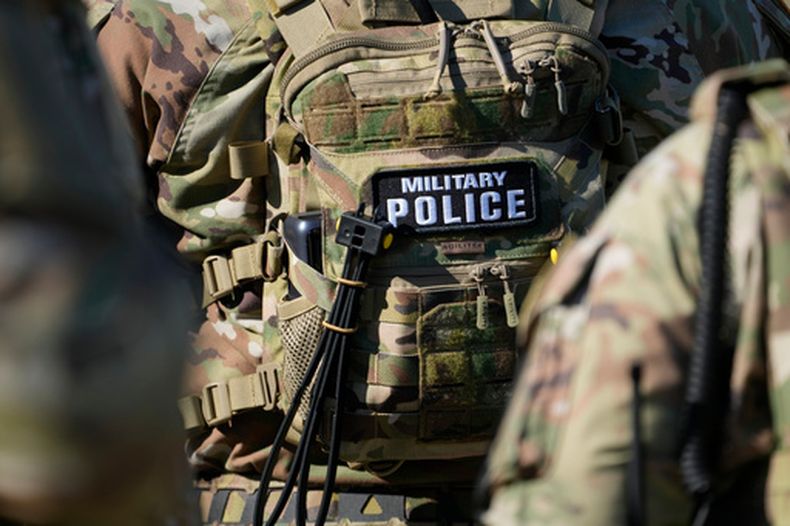 Miembros de la Guardia Nacional en Memphis, el 12 de octubre del 2025. (AP foto/George Walker IV)