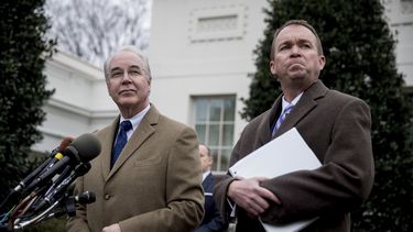 Analistas: 14 millones perderán seguro sin Obamacare