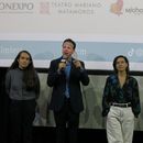El cineasta mexicano Amat Escalante, segundo desde la izquierda, presenta una versión restaurada de su película debut Sangre con la actriz mexicana Claudia Orozco, a la izquierda, la diseñadora de producción Daniela Schneider, segunda desde la derecha, y el director de casting Martín Escalante en el Festival de Cine de Morelia, en México, el domingo 12 de octubre de 2025. (Foto AP/Berenice Bautista)