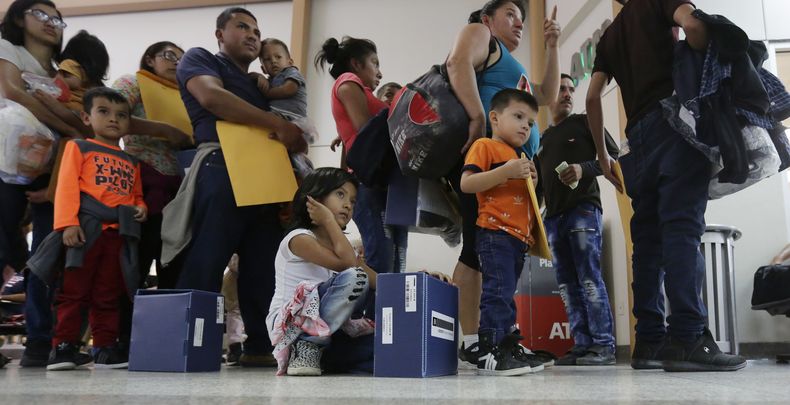 AMN-INM_INMIGRACION-PROTESTAS-1.jpg