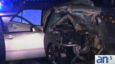 americateve | Ya fue identificado el chofer del Lexus que habría provocado un accidente mortal en Tamiami Trail donde murieron en total tres personas, incluyéndolo a él. Otra persona se encuentra en condición crítica.