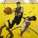 Celtics fundidos; la postemporada les pasa factura