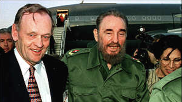 OPINION: La gran estafa de Fidel Castro al primer ministro canadiense Jean Chretien