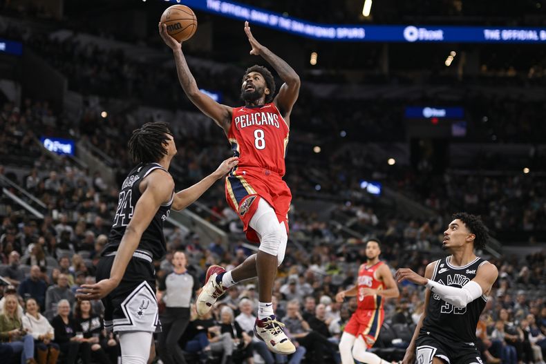 DEP-BAS PELICANS-SPURS