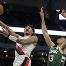 Simons anota 31 puntos y Trail Blazers ganan 122-107 a Bucks