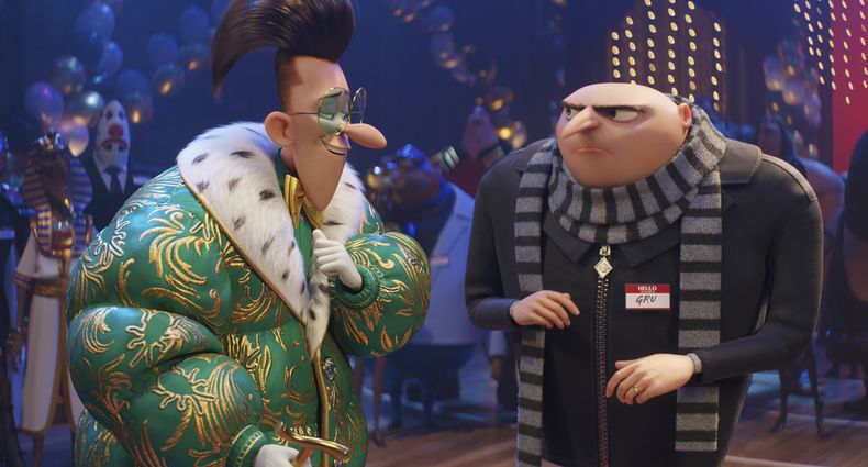 En esta imagen proporcionada por Illumination & Universal Pictures, Maxime, con la voz de Will Ferrell, izquierda, y Gru, con la voz de Steve Carell, en una escena de Despicable Me 4. (Illumination & Universal Pictures via AP)