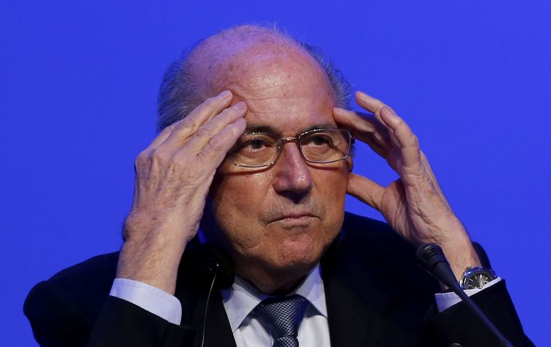 El presidente de la FIFA, Joseph Blatter, participa en una conferencia de prensa del congreso de la FIFA el mi&eacute;rcoles, 12 de junio de 2014, en Sao Paulo. (AP Photo/Julio Cortez)