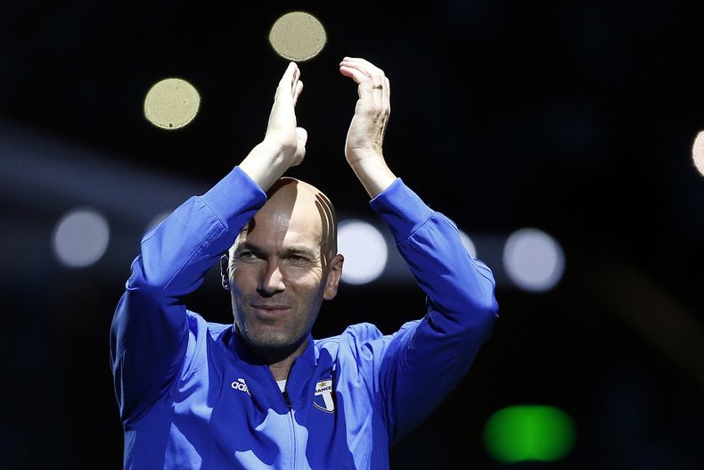 DEP-FUT_REAL_MADRID-ZIDANE-1.jpg