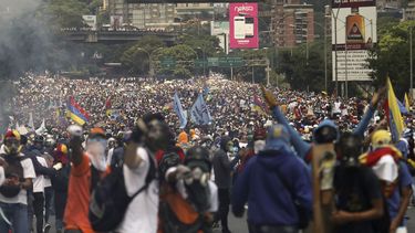 Opositores venezolanos se niegan a aceptar represión
