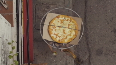 pizzas voladoras: la nueva iniciativa en pizzerias en cuba