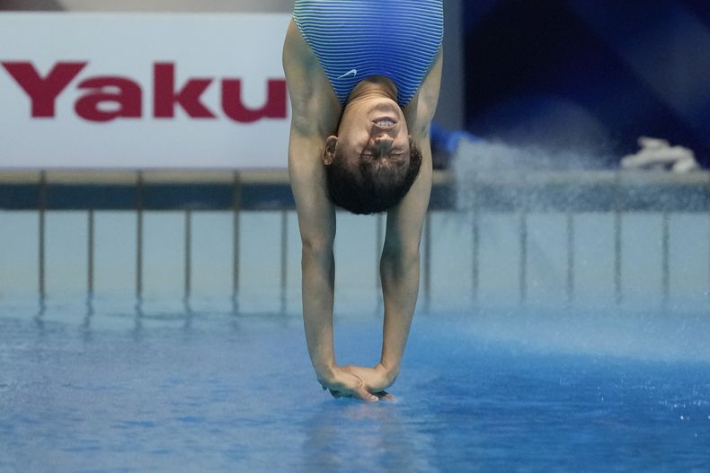 La clavadista mexicana Gabriela Agundez Garcia participa en la final de la plataforma de 10 metros en el Campeonato Mundial de Natación en Fukuoka, Japón el miércoles 19 de julio del 2023. (AP Foto/Lee Jin-man)