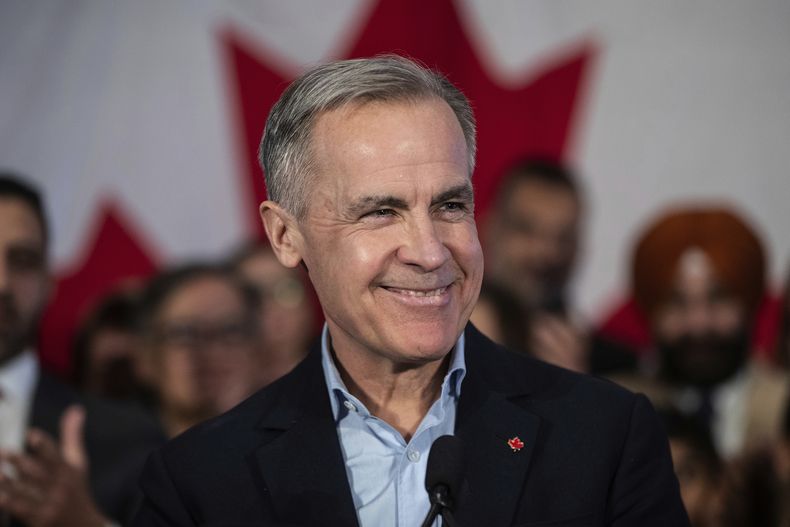 Mark Carney durante un acto de campaña por el liderazgo del Partido Liberal, el 16 de enero de 2025, en Edmonton, Canadá. (Jason Franson/The Canadian Press vía AP, Archivo)