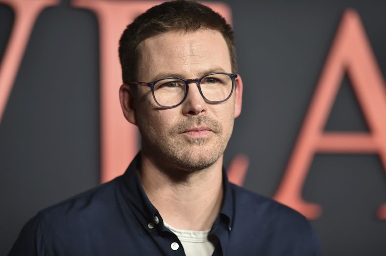 Zach Cregger llega al estreno de Weapons el jueves 31 de julio de 2025 en The United Theatre en Broadway en Los Ángeles. (Foto Richard Shotwell/Invision/AP)