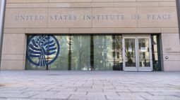 La sede del Instituto de Paz de Estados Unidos, el lunes 17 de marzo de 2025, en Washington. (AP Foto/José Luis Magaña)