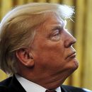 Trump firma una orden para impulsar el consumo interno