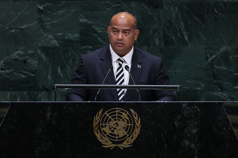 El presidente de Naoero, David Ranibok Adeang, se dirige a la 81ª sesión de la Asamblea General de las Naciones Unidas en la sede de la ONU, el martes 22 de septiembre de 2026. (Foto AP/Franklin II)