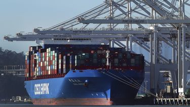 Aumenta déficit comercial de EEUU a máximo desde 2008