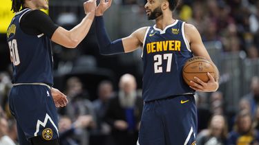 Murray luce con 41 en triunfo de Nuggets ante Hawks
