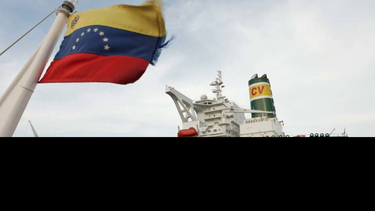 muere un marinero cubano en un petrolero que evadia las sanciones de eeuu en venezuela