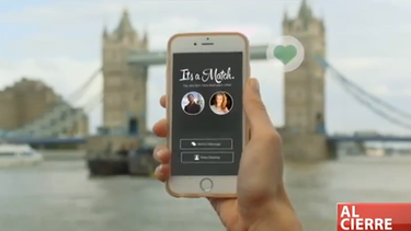 americateve | Unos 50 millones de personas usan la aplicación Tinder para encontrar pareja cada mes. Cada día, más de 1.000 millones de perfiles son vistos, de entre los cuales se generan 12 millones de conexiones. O lo que es lo mismo: por cada 12  personas que te ace