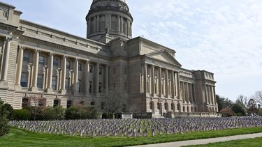 El Capitolio estatal de Kentucky en Frankfort, Kentucky, el 7 de abril del 2021. (AP foto/Timothy D. Easley)