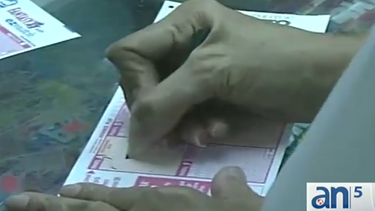 americateve | Por segunda vez en menos de un mes una tienda de Hialeah vende un boleto ganador de la Lotería de la Florida.