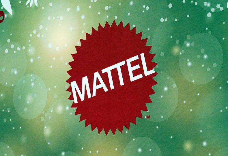 ARCHIVO - El logotipo de Mattel se muestra en el evento TTPM 2024 Holiday Showcase, en Nueva York, el 17 de septiembre de 2024.(Foto AP/Richard Drew, archivo)